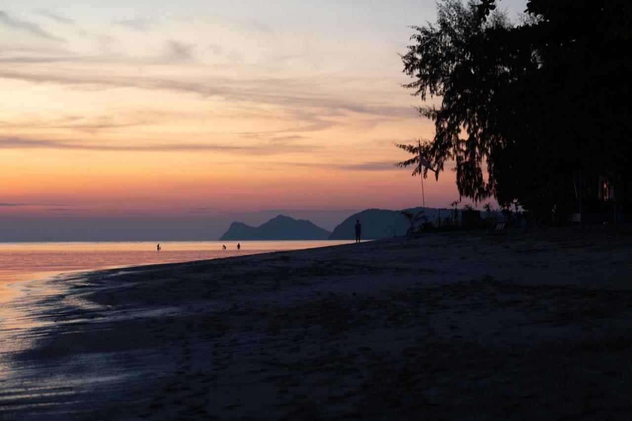 Tiki Beach Koh Phangan Баан Тай Екстериор снимка